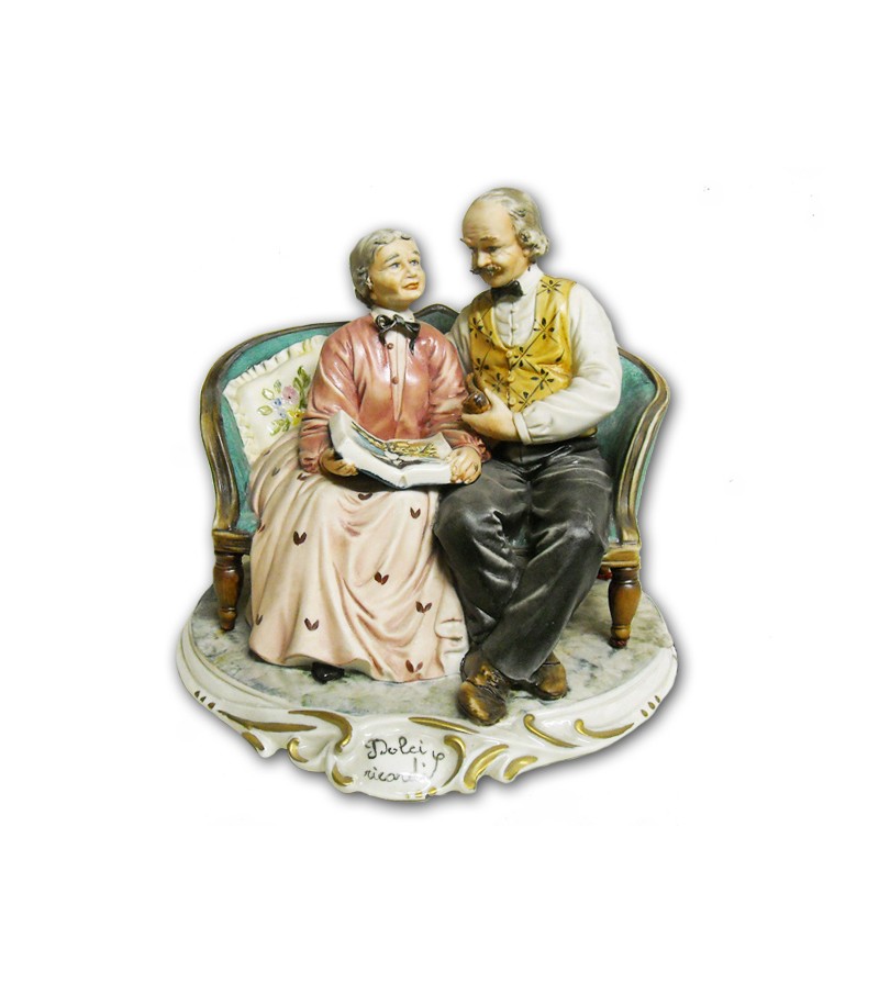 "Nonni sul Divano" in Porcellana Capodimonte