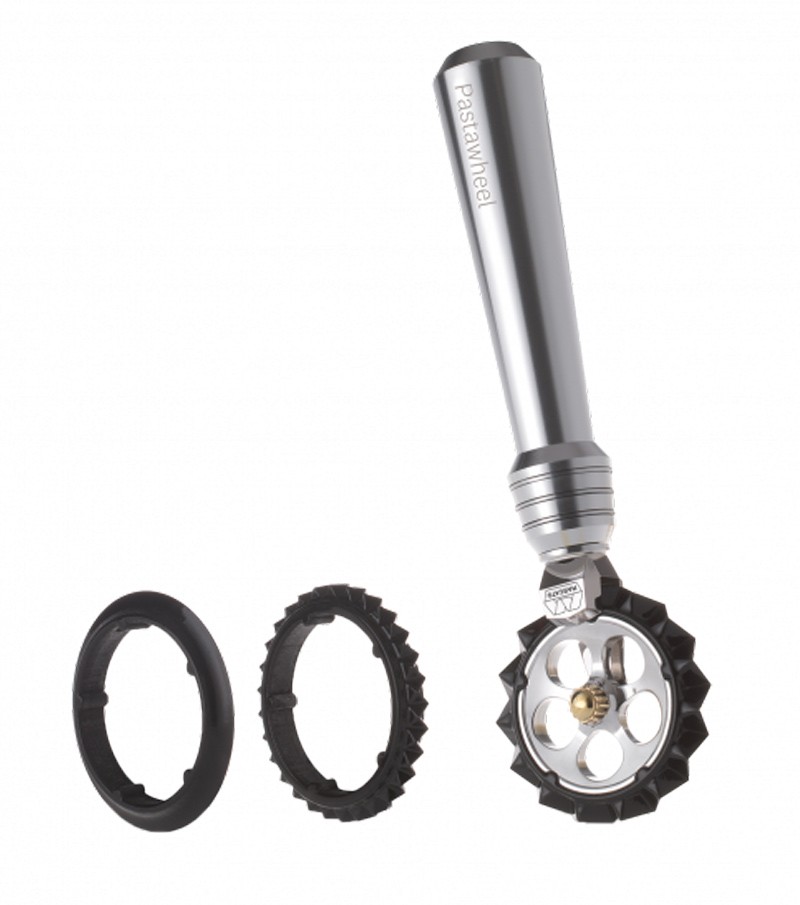 Tagliapasta Pastawheel argento con due rotelle