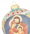 Palla di Natale in ceramica dettaglio Sacra Famiglia