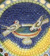 Piatto tondo dettaglio colombe
