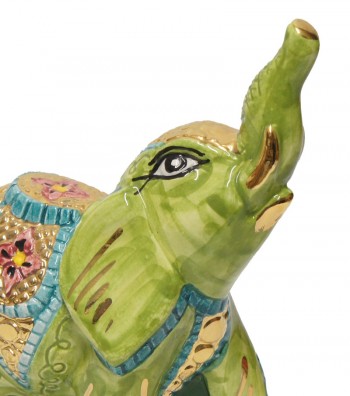 Dettaglio elefante grande verde