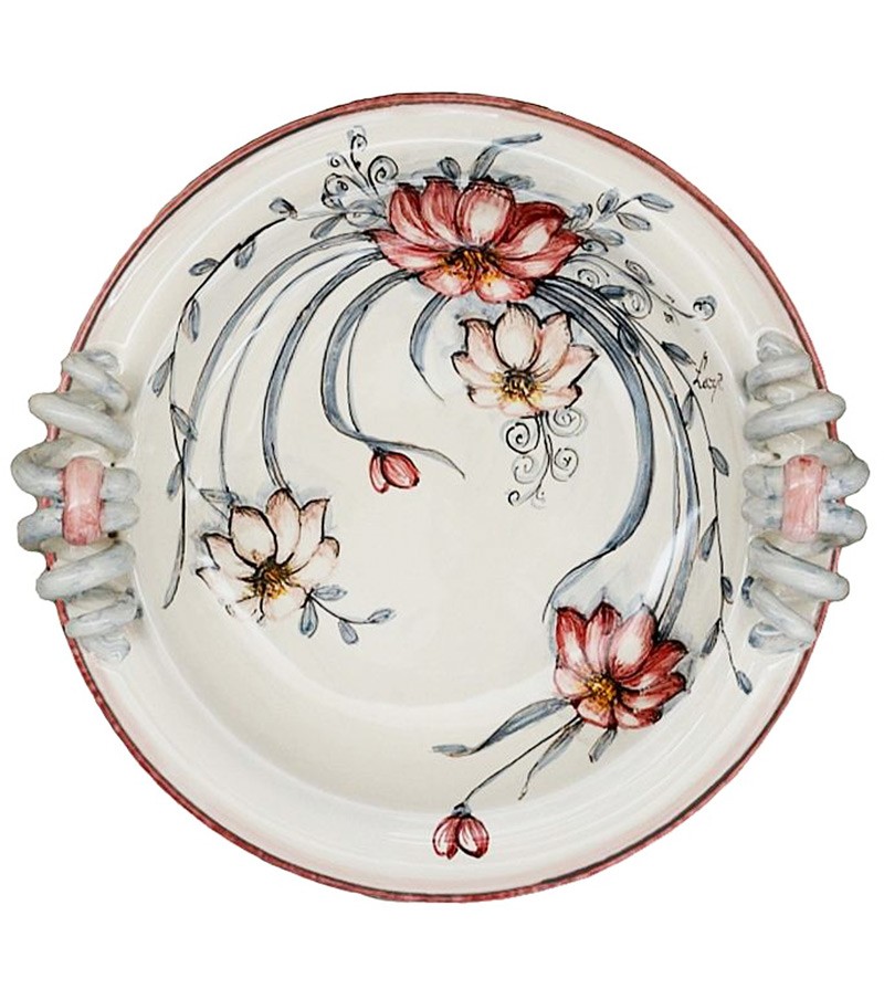 Ceramic centerpiece with spirals