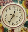 Orologio in ceramica dipinto a mano