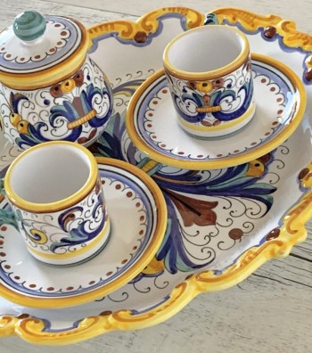 Set oval tray,2 coffee cups,sugar bowl hand painted side view
